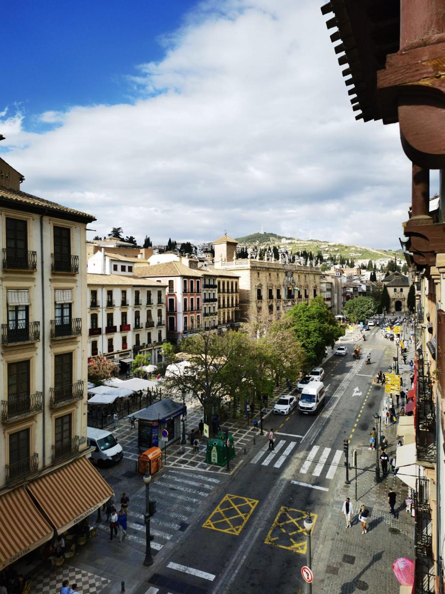 Apartamento Cozy 6 Min To Alhambra-2 Min To Cathedral Walking